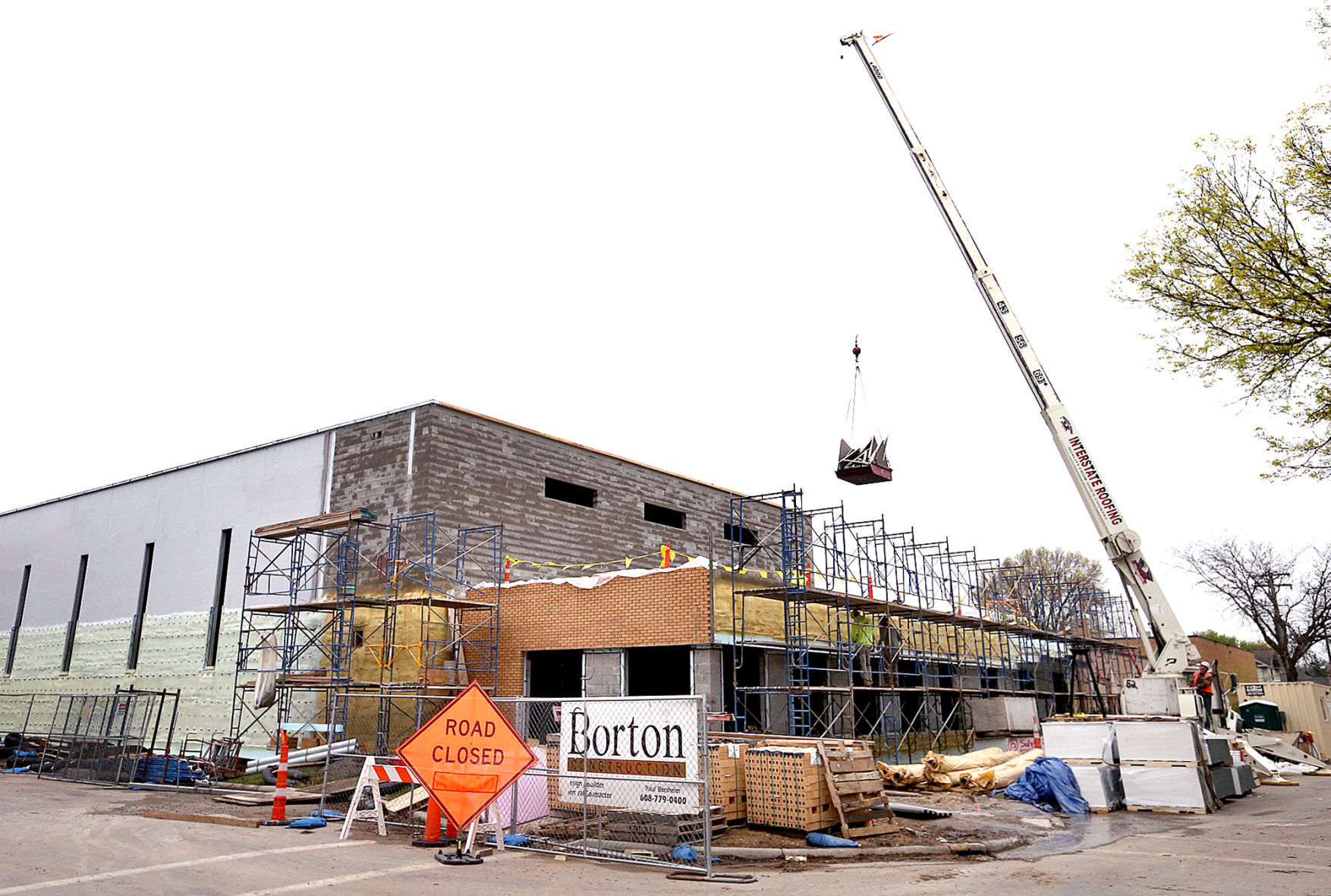 Hamilton expansion making progress